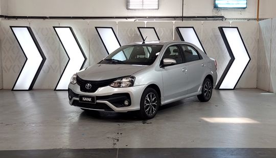 Toyota • Etios