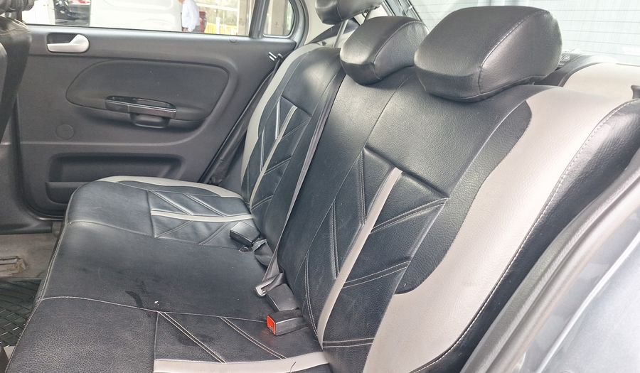 Volkswagen Gol 1.6 HIGHLINE Hatchback 2023