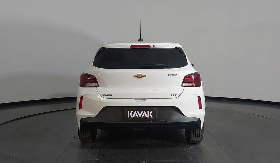 Chevrolet Onix 1.0 TURBO LTZ AUTO Hatchback 2023