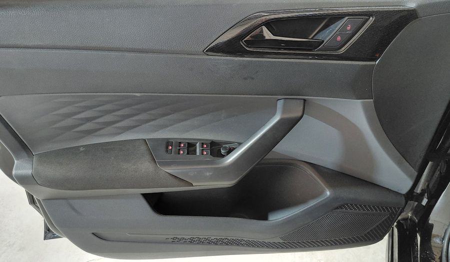 Volkswagen Virtus 1.6 MSI TRENDLINE Sedan 2023