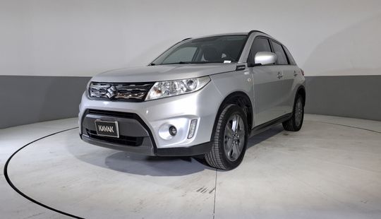 Suzuki • Vitara