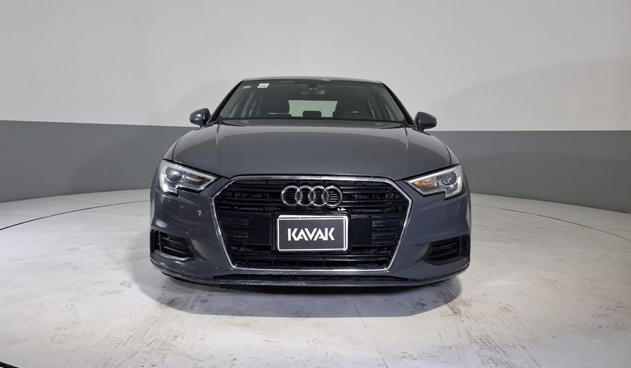Audi A3 1.4 TFSI DYNAMIC Sedan 2017