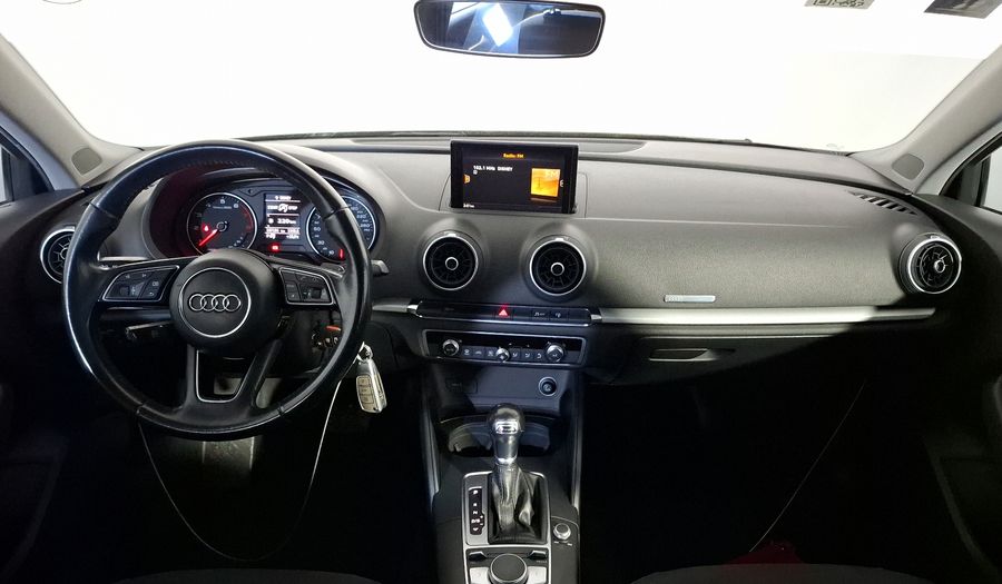Audi A3 1.4 TFSI DYNAMIC Sedan 2017