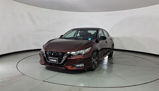 Nissan • Sentra