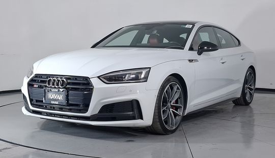 Audi • A5