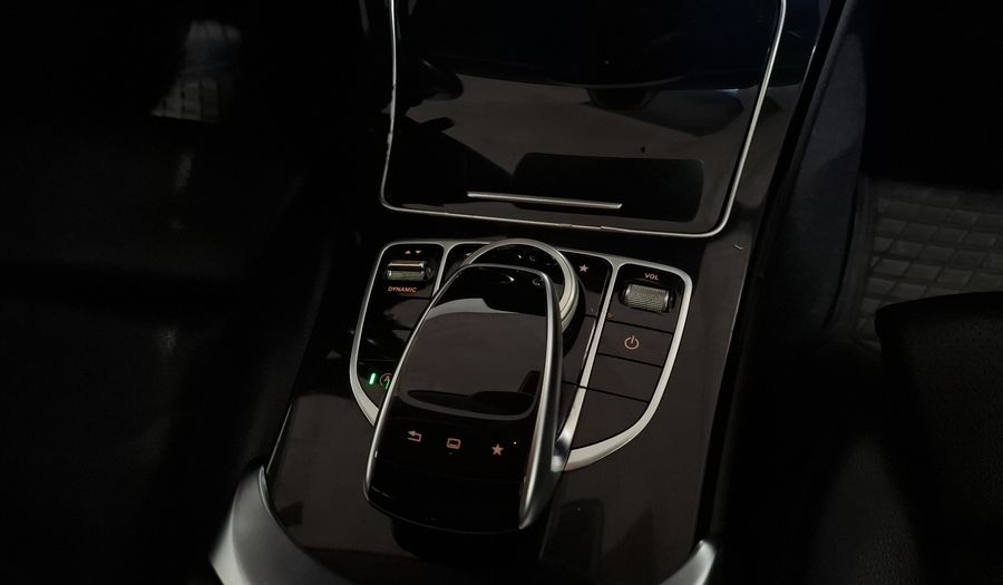 Mercedes Benz Clase C 1.6 180 CGI AT Sedan 2016