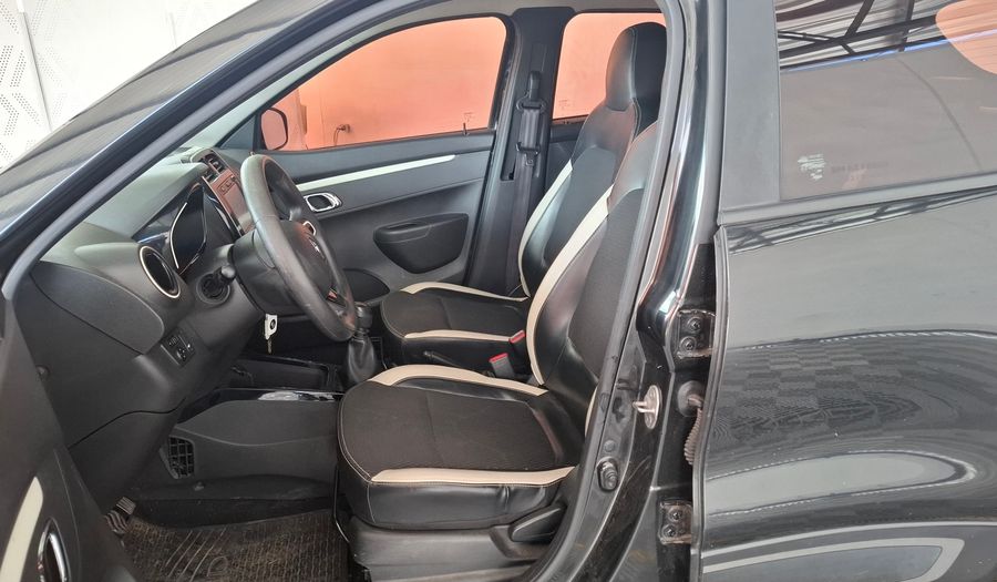 Renault Kwid 1.0 ICONIC Hatchback 2018