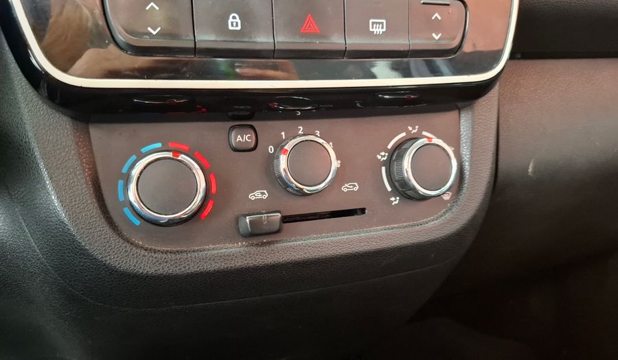 Renault Kwid 1.0 ICONIC Hatchback 2018