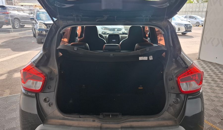 Renault Kwid 1.0 ICONIC Hatchback 2018