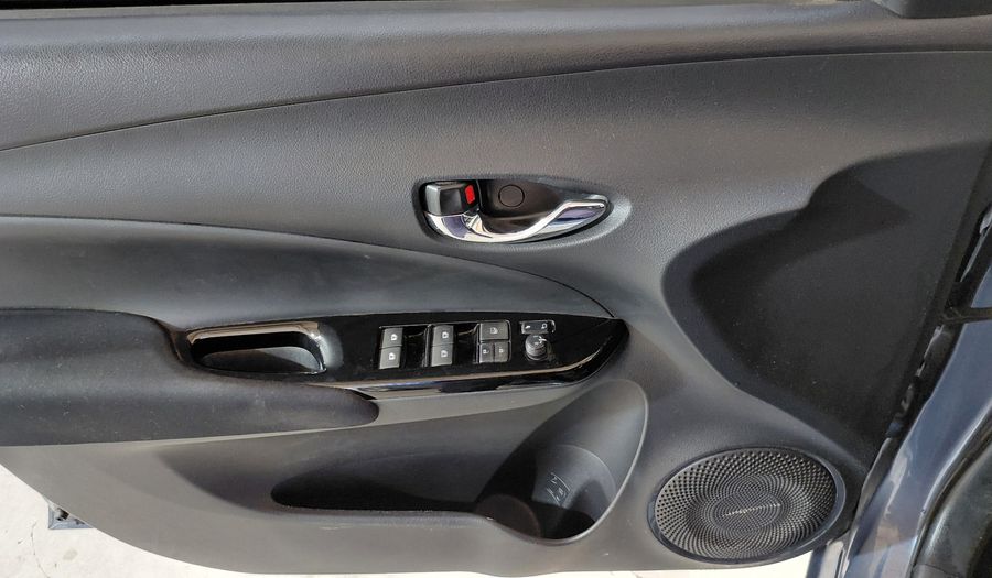 Toyota Yaris 1.5 XLS Hatchback 2022