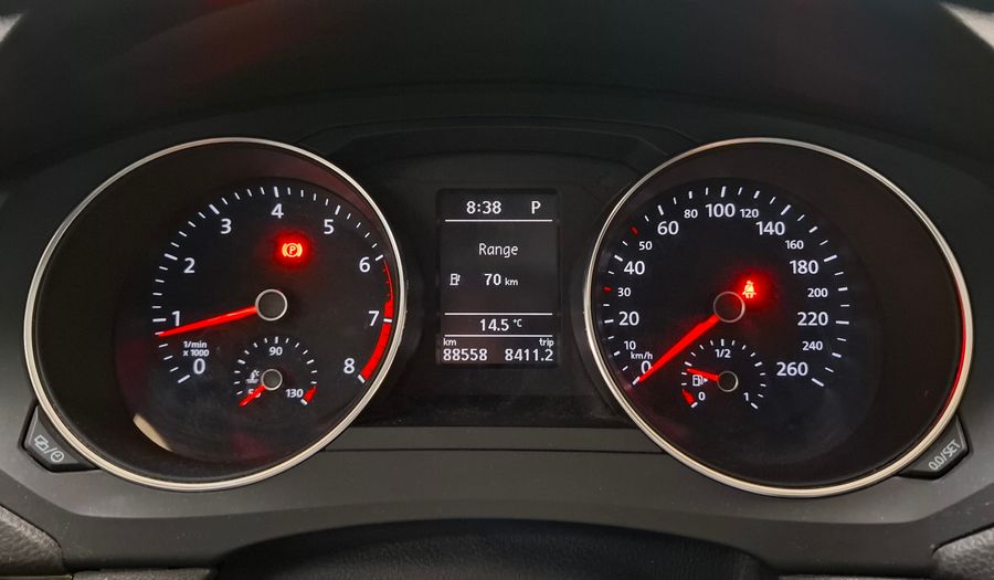 Volkswagen Vento 2.5 ADVANCE PLUS TIPTRONIC Sedan 2015