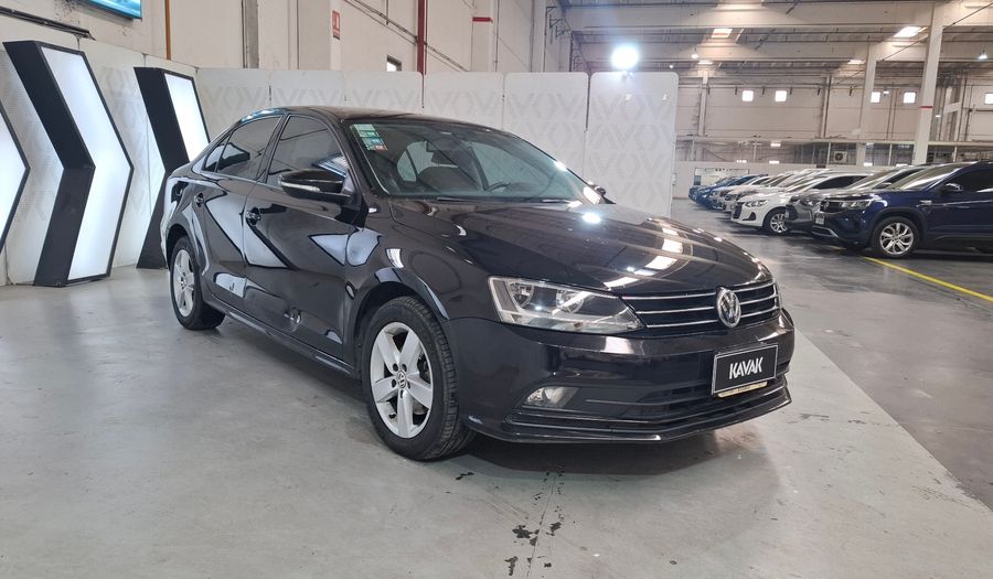 Volkswagen Vento 2.5 ADVANCE PLUS TIPTRONIC Sedan 2015