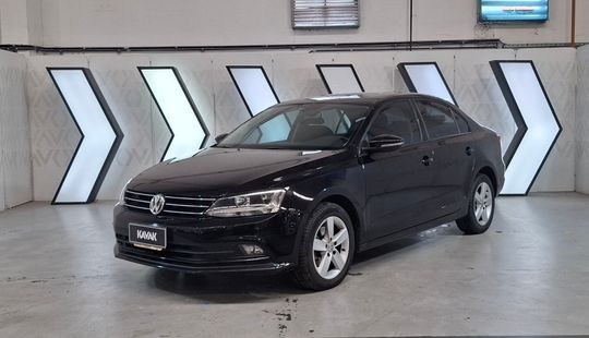 Volkswagen • Vento