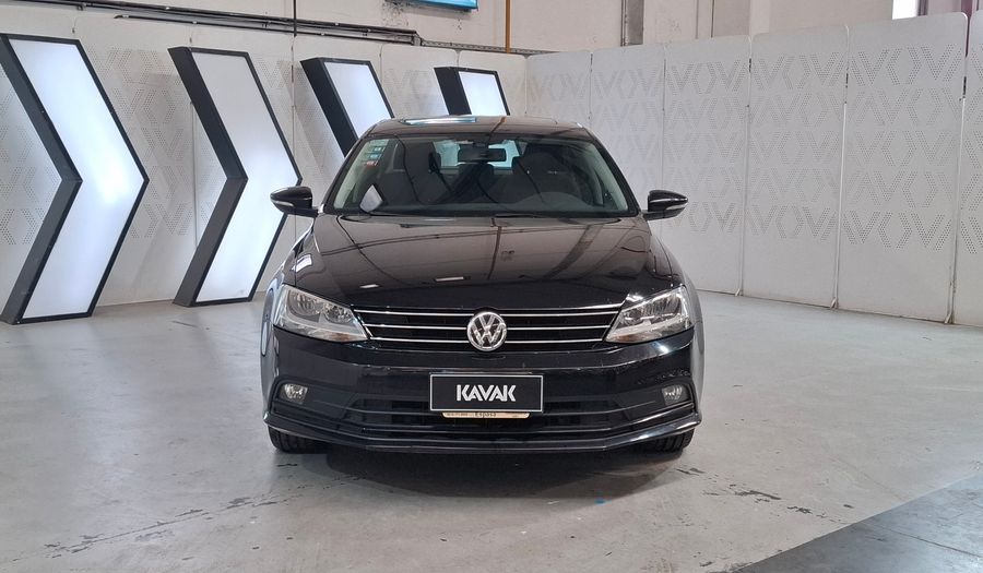 Volkswagen Vento 2.5 ADVANCE PLUS TIPTRONIC Sedan 2015