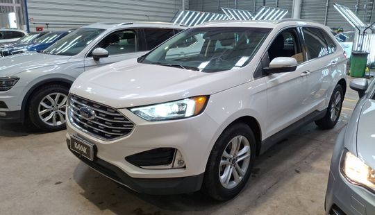 Ford • Edge