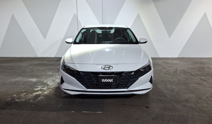 Hyundai Elantra 2.0 GLS IVT Sedan 2022
