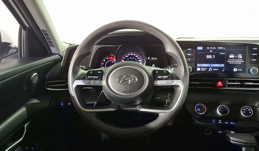 Hyundai Elantra 2.0 GLS IVT Sedan 2022