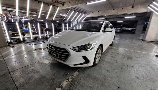 Hyundai • Elantra