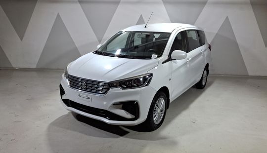 Suzuki • Ertiga