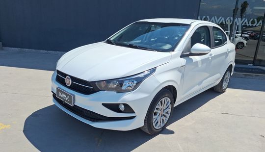Fiat • Cronos