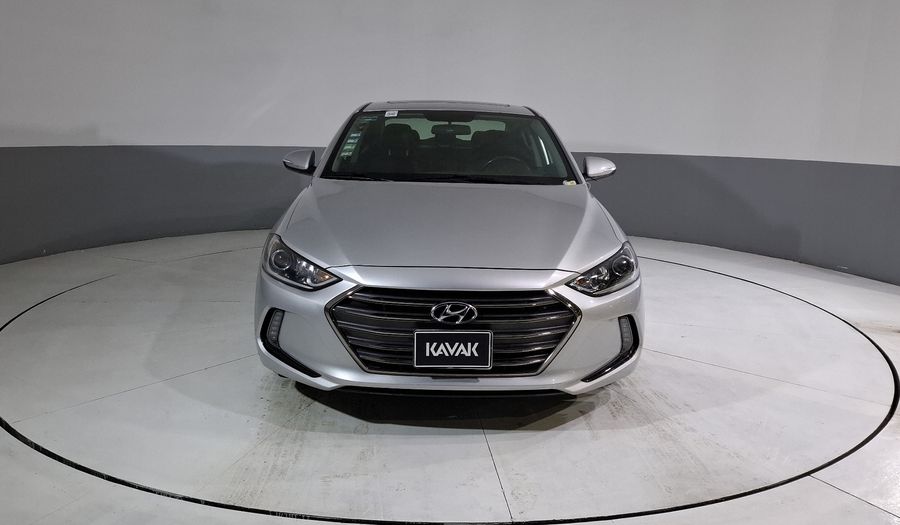 Hyundai Elantra 2.0 LIMITED TECH NAVI AUTO Sedan 2018