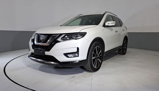 Nissan • X-Trail