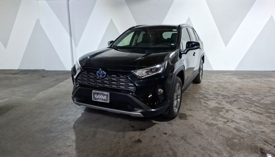 Toyota • RAV4