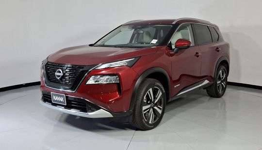 Nissan • X-Trail