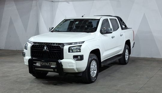 Mitsubishi • L200