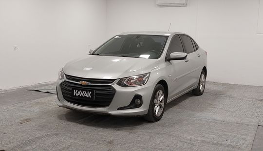 Chevrolet • Onix Plus