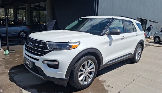 Ford • Explorer
