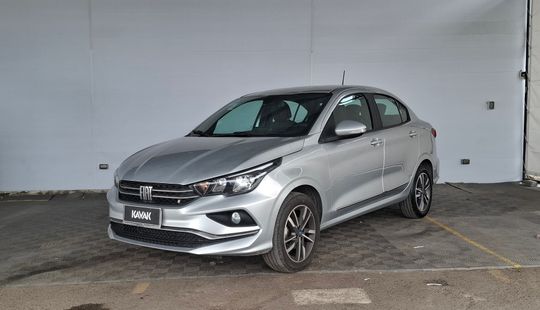 Fiat • Cronos