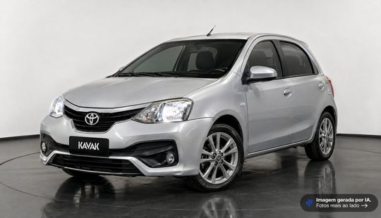 Toyota • Etios