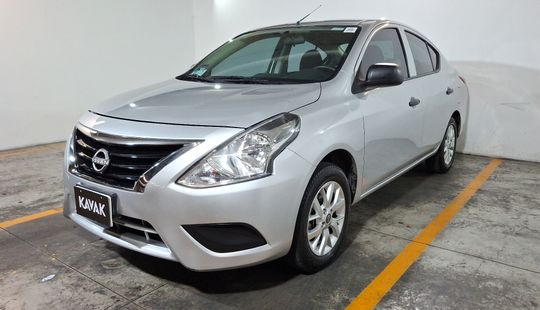 2024 • 34,000 km • Manual