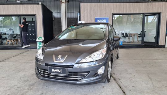 Peugeot • 408