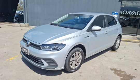 Volkswagen • Polo