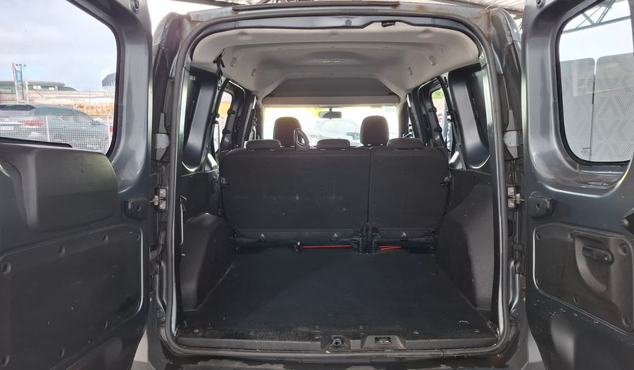 Renault Kangoo 1.6 CONFORT 5A Van 2022