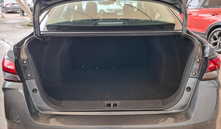 Nissan Versa 1.6 EXCLUSIVE CVT Sedan 2025
