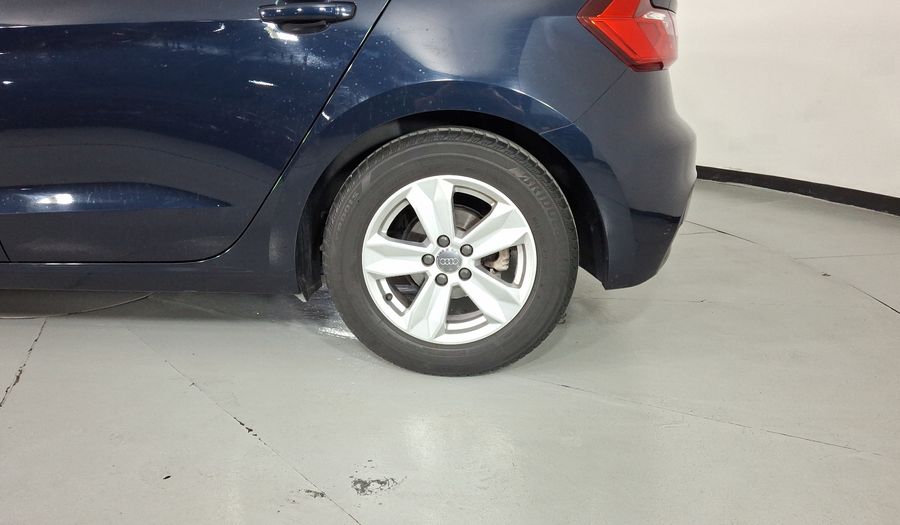 Audi A1 1.0 SB 30 TFSI URBAN DCT Hatchback 2020