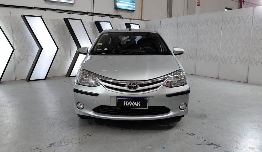 Toyota Etios 1.5 XLS 2016 Sedan