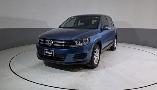 Volkswagen • Tiguan