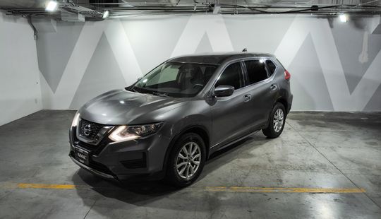Nissan • X-Trail