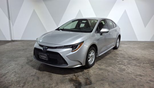 Toyota • Corolla