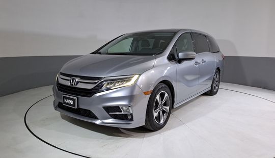 Honda • Odyssey
