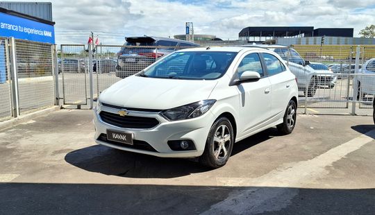 Chevrolet • Onix