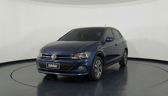 Volkswagen • Polo