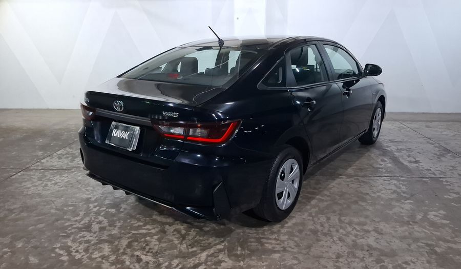 Toyota Yaris 1.5 BASE CVT Sedan 2023