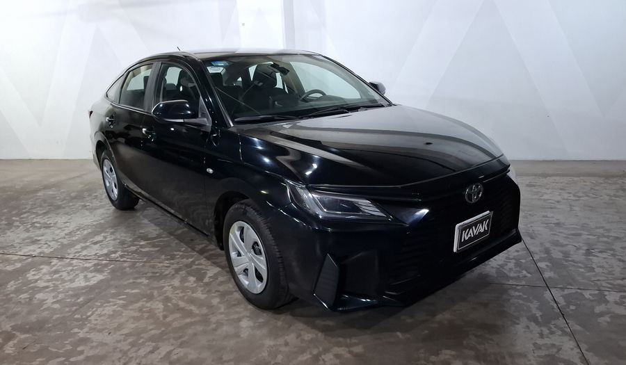 Toyota Yaris 1.5 BASE CVT Sedan 2023