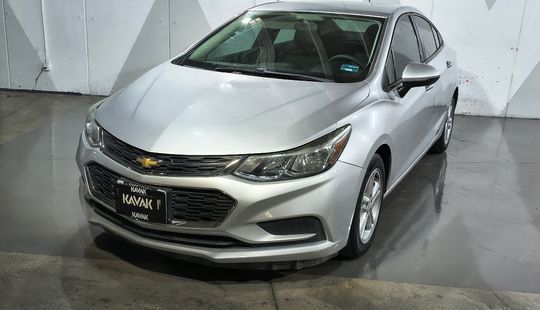 Chevrolet • Cruze