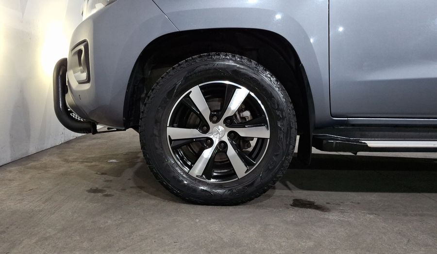 Peugeot Landtrek 2.4 4ACTION AUTO 4WD Pickup 2022